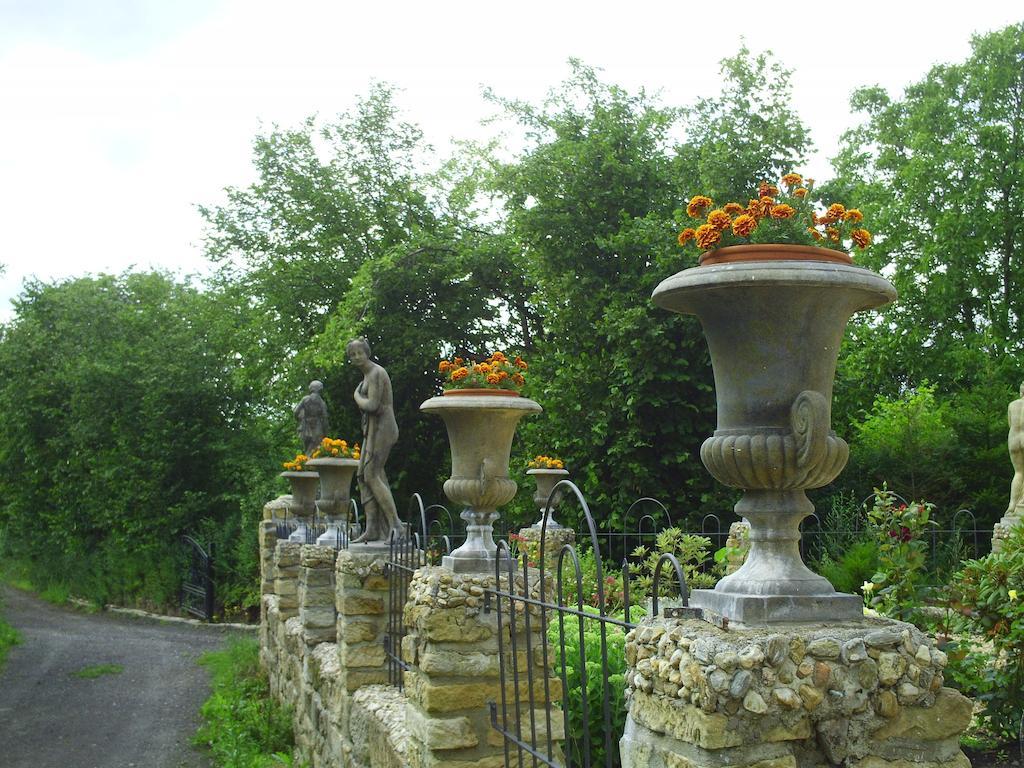 Отель U Zlate Brany Cesky Raj Wellness Libun Экстерьер фото
