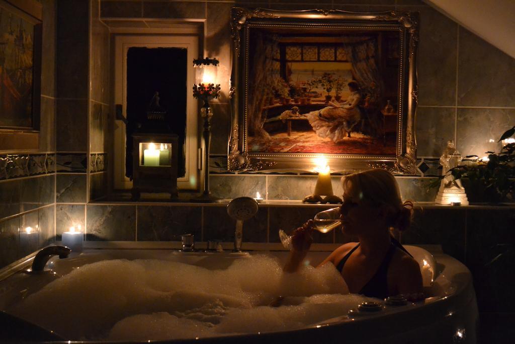 Отель U Zlate Brany Cesky Raj Wellness Libun Экстерьер фото